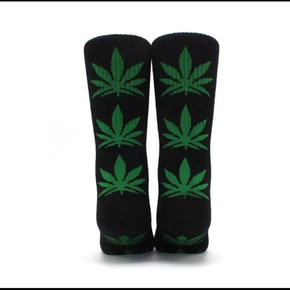 1 pair Unisex Weed Socks Street Fashion Skateboard